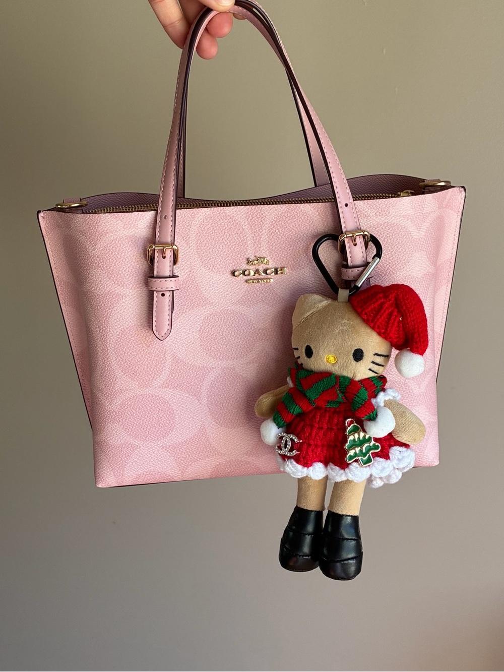Hello Kitty Holiday Plush Christmas Keychain Bag Charm
